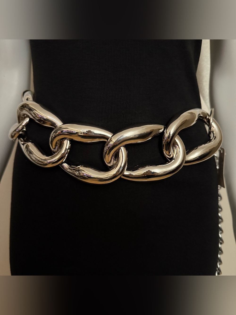 Silver tone chunky metallic chain belt